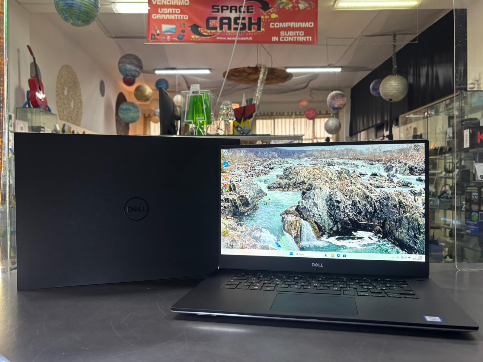 Dell XPS 15 Core i7 8Gb 512Gb - immagine 3