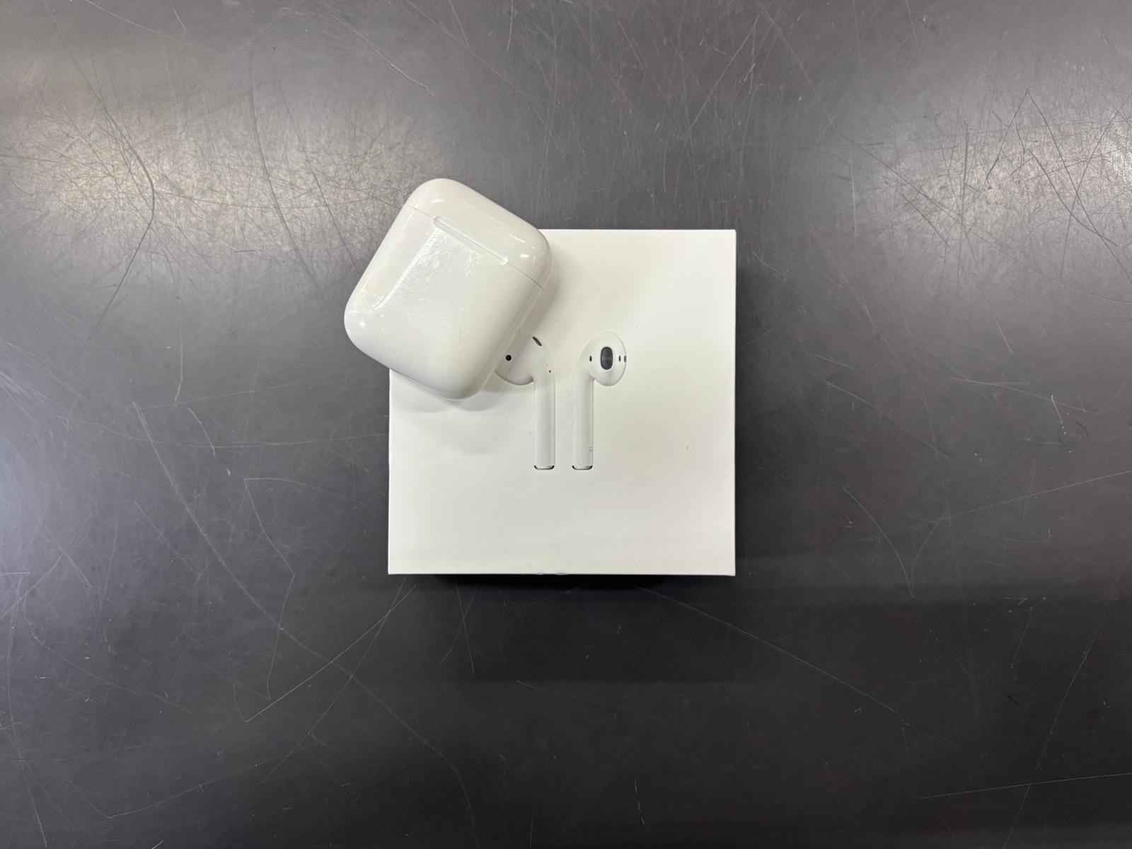 Apple AirPods 2nd Gen - immagine 3
