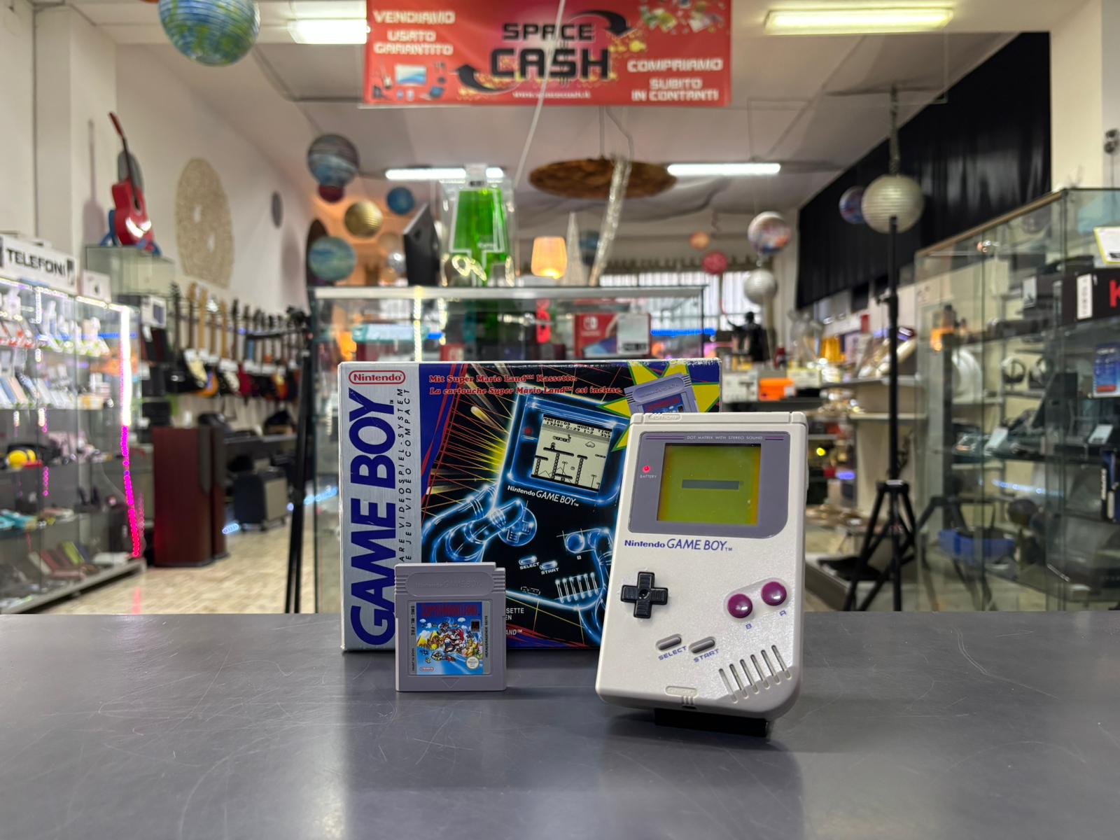 NINTENDO GameBoy Classic Boxato + Mario