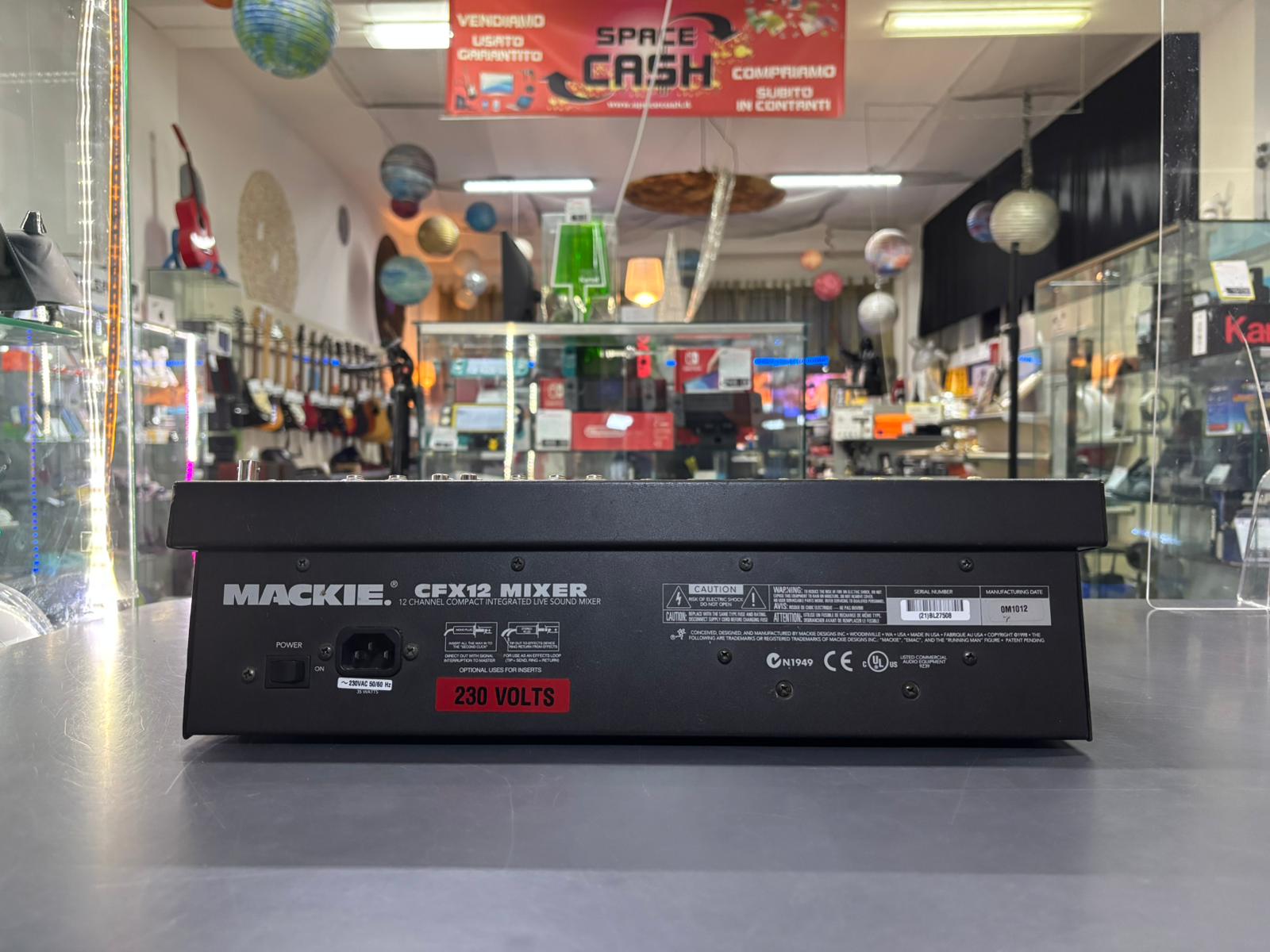 MACKIE CFX12 Mixer con Effetti - immagine 4