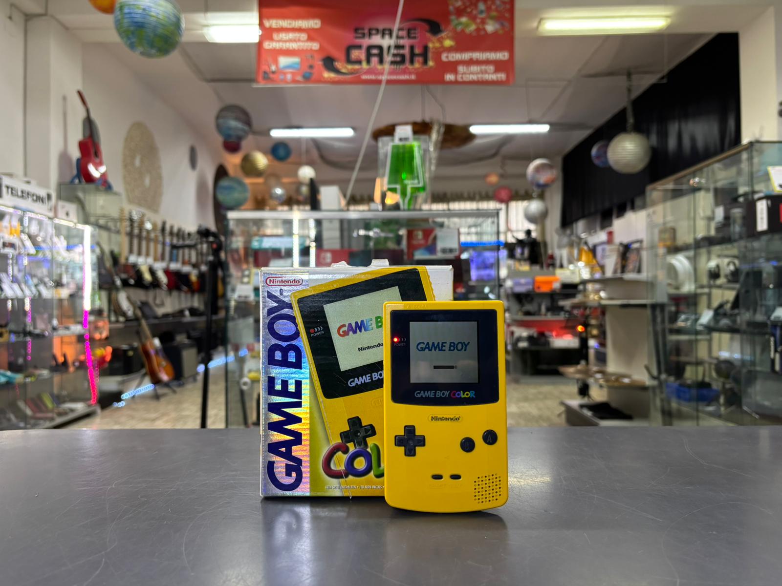 Nintendo GameBoy Color Boxato