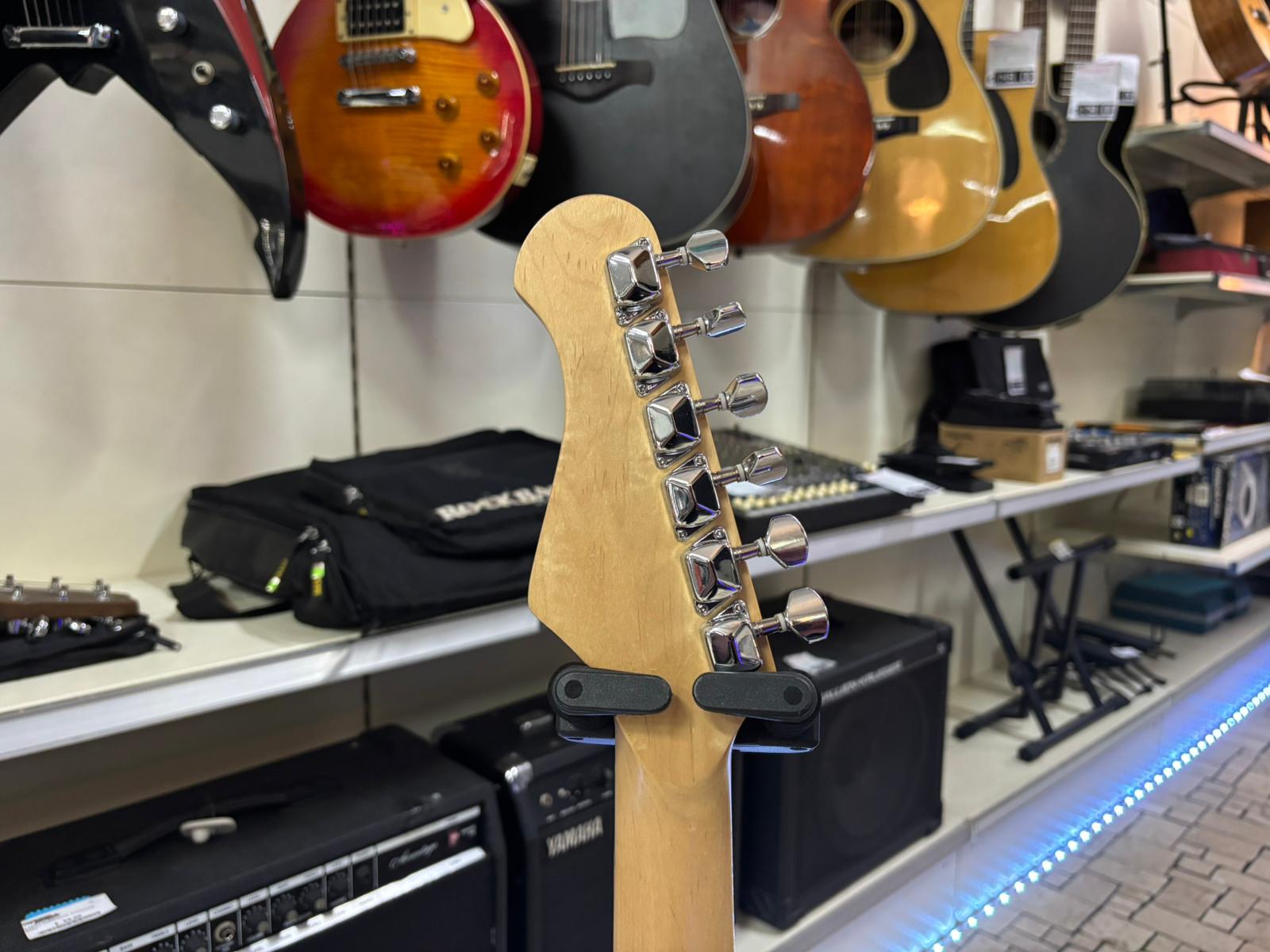 Chitarra Elettrica Tipo Stratocaster - immagine 5