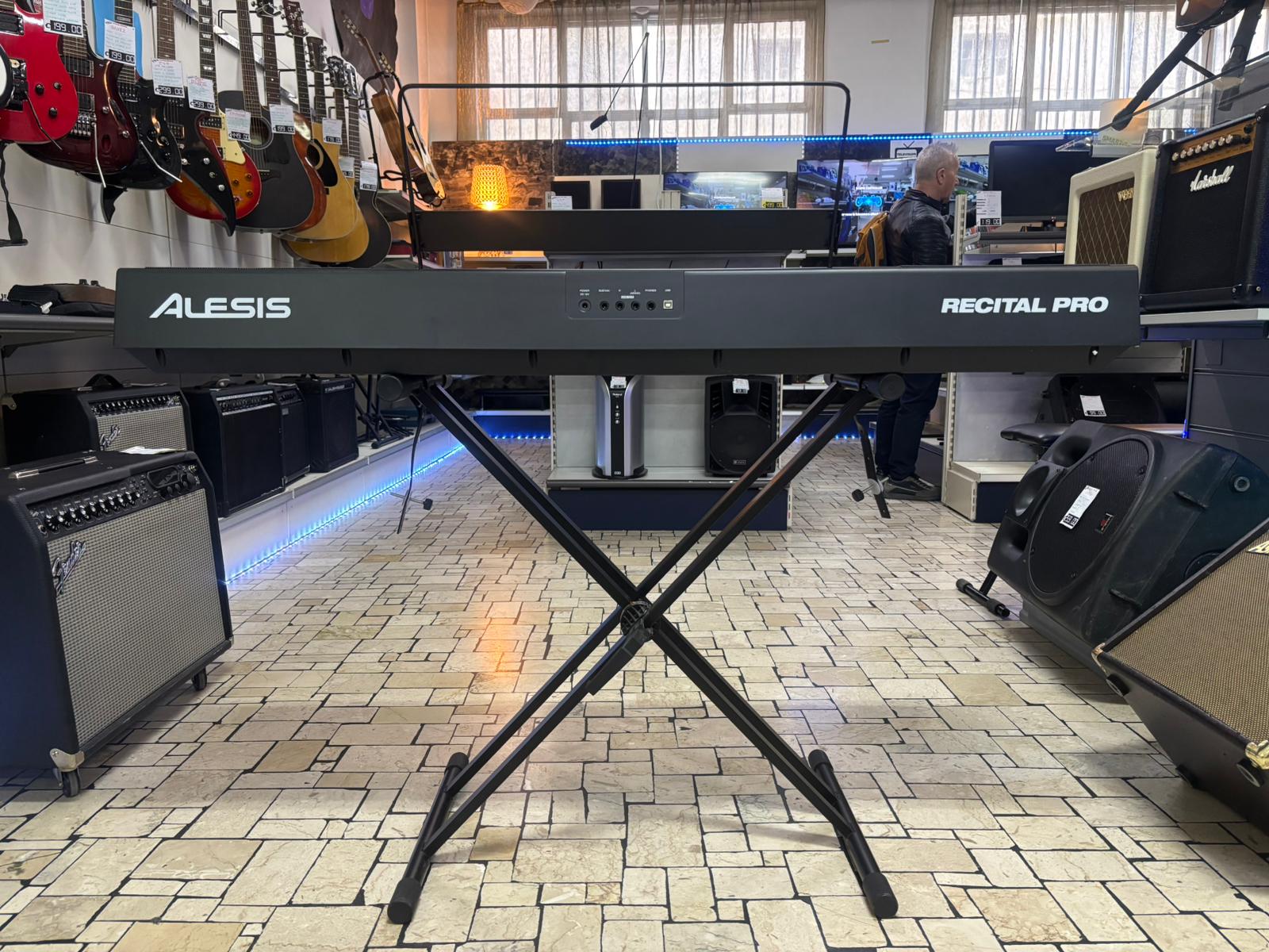 ALESIS Recital Pro Pianoforte Elettrico - immagine 2