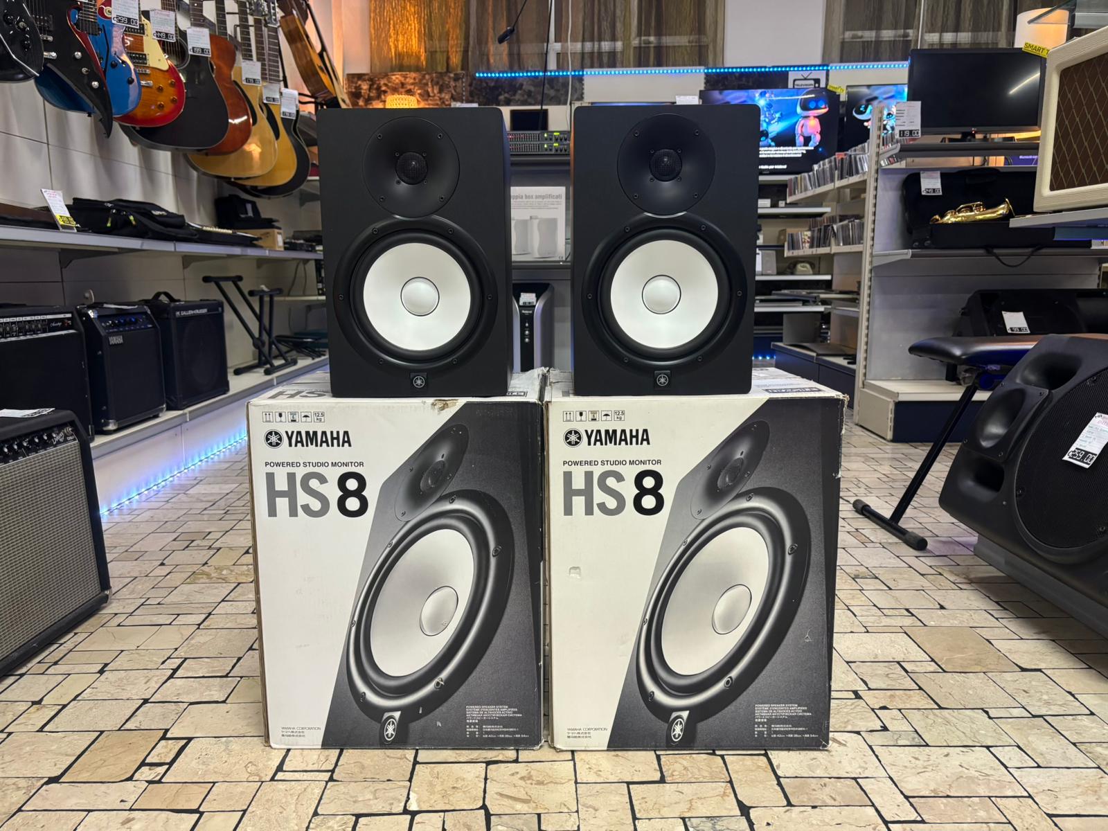 Yamaha HS8 Coppia Monitor Studio - immagine 3