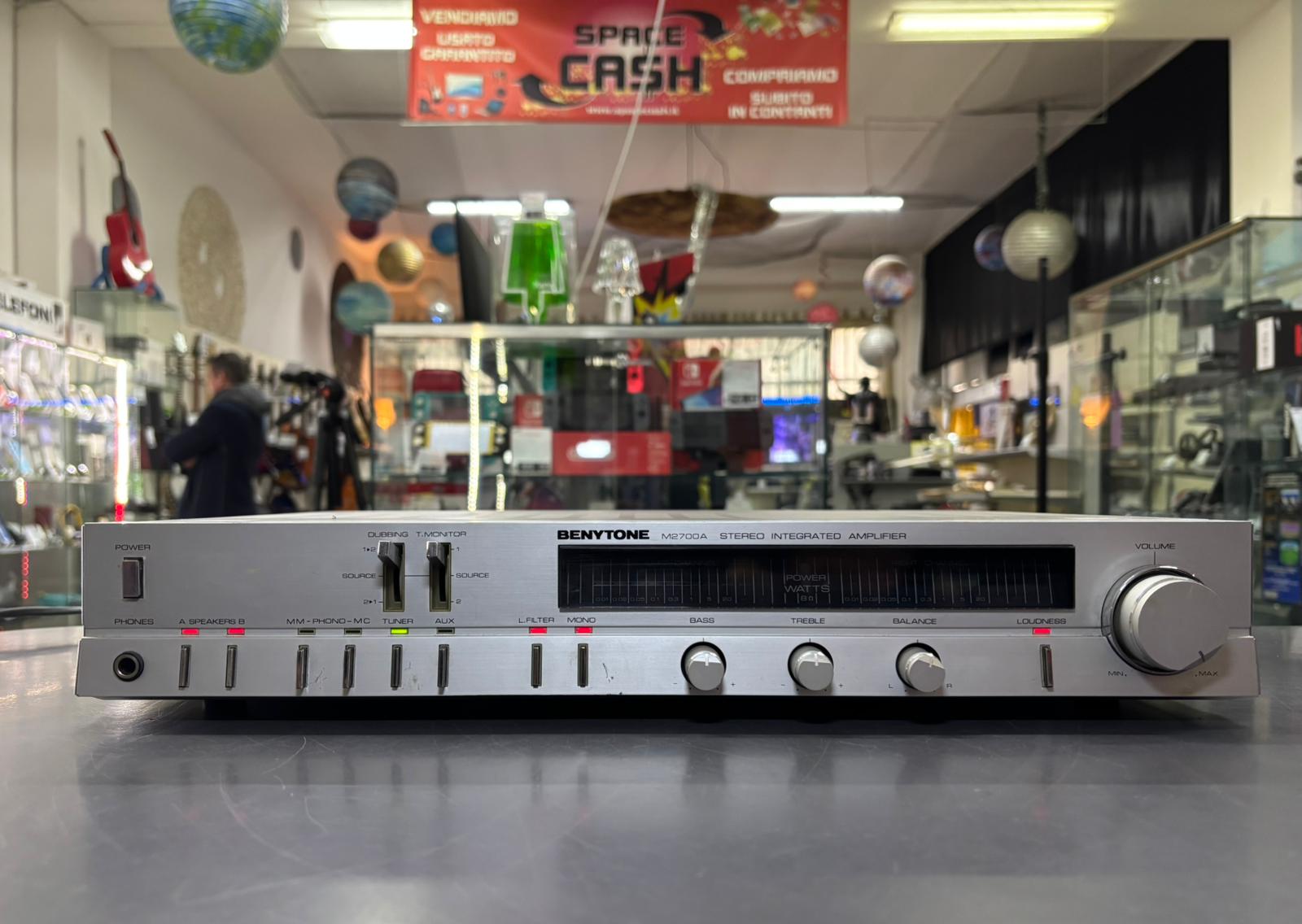 BENYTONE M2700A Amplificatore Hi-FI Japan