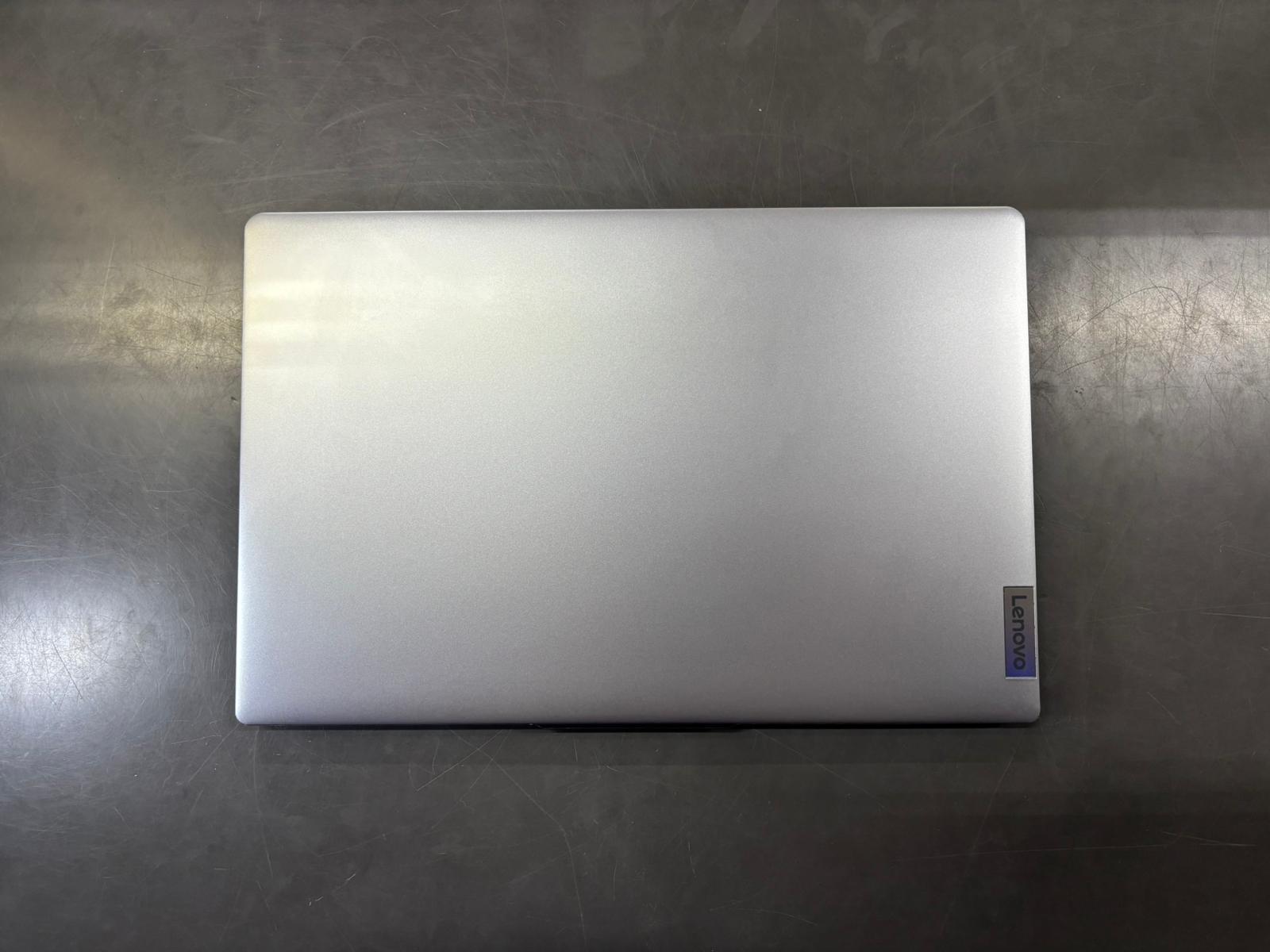 Lenovo IdeaPad Slim 3 Core i5 16Gb 1Tb 30/8/25 - immagine 5