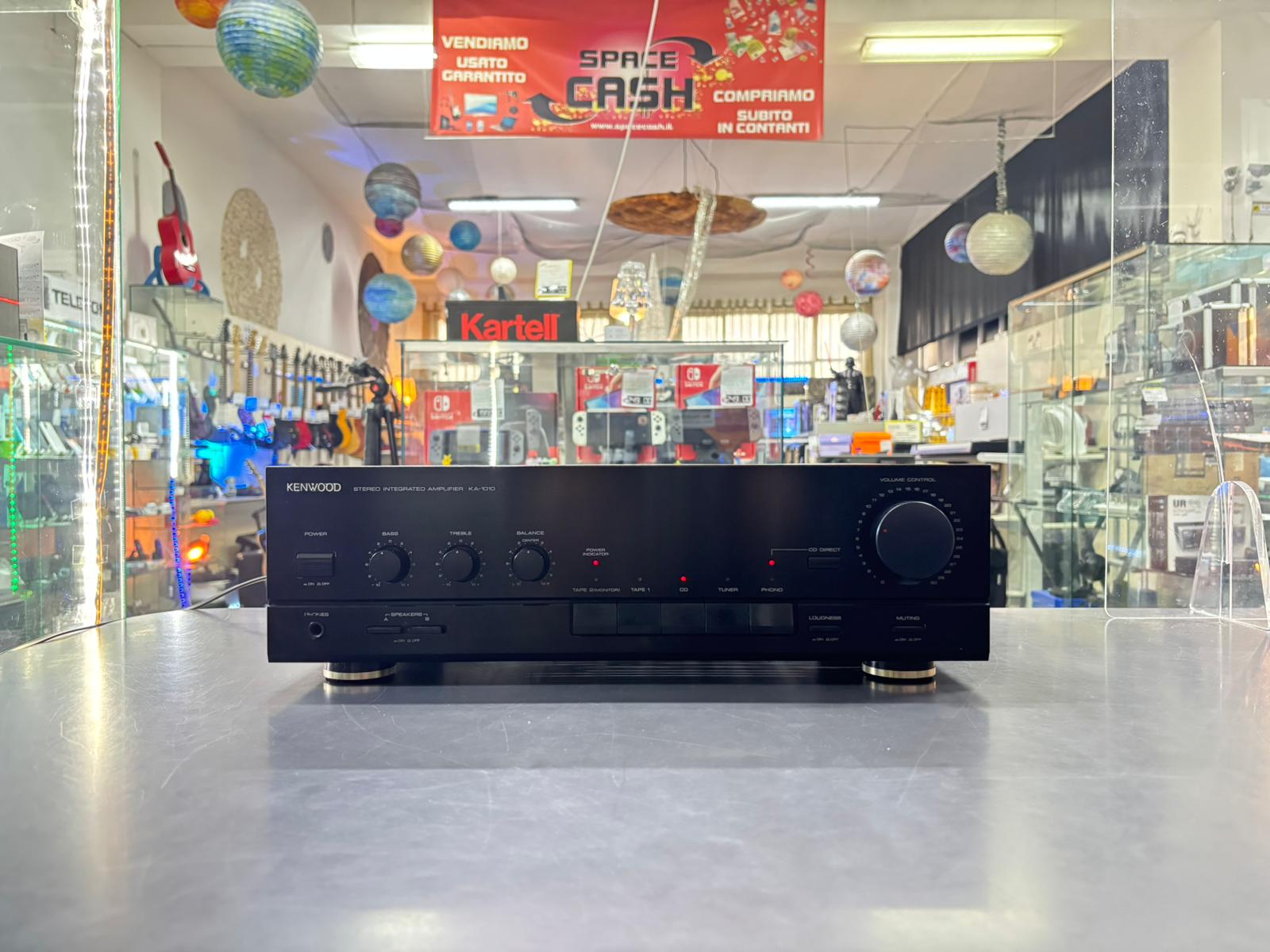 Kenwood KA-1010 Amplificatore Hi-Fi