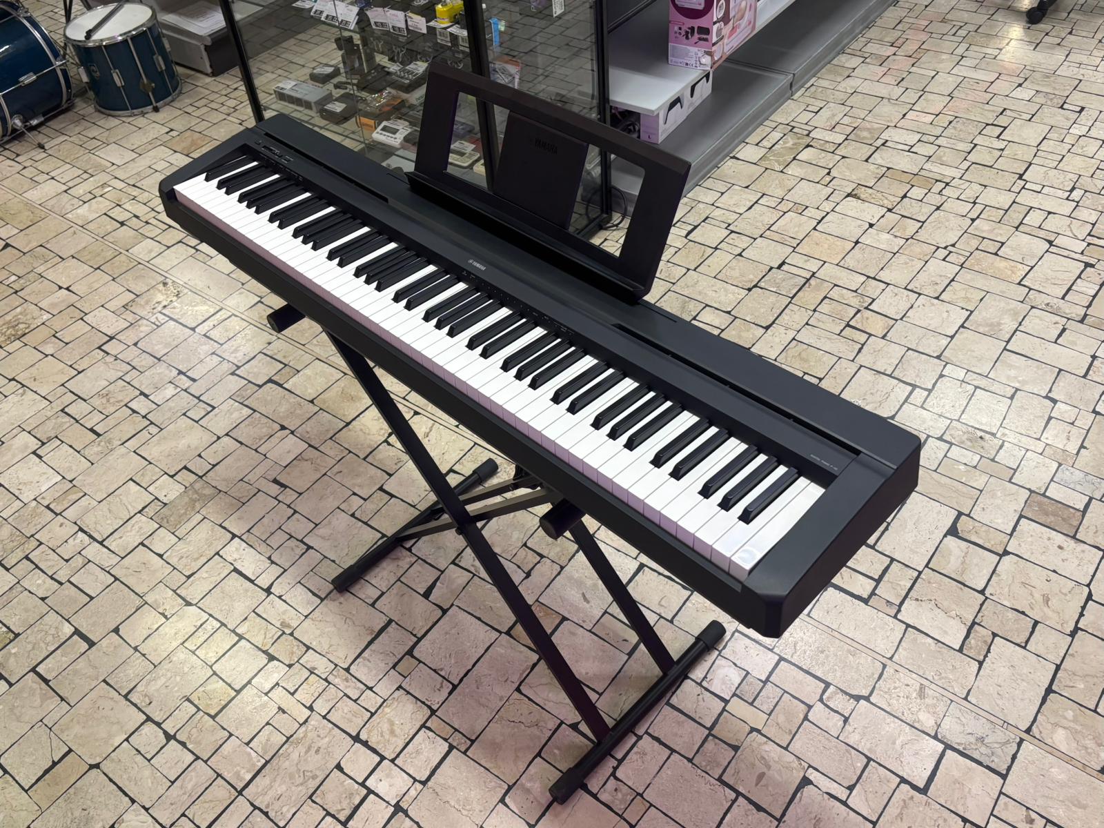 YAMAHA P-45B Pianoforte Digitale