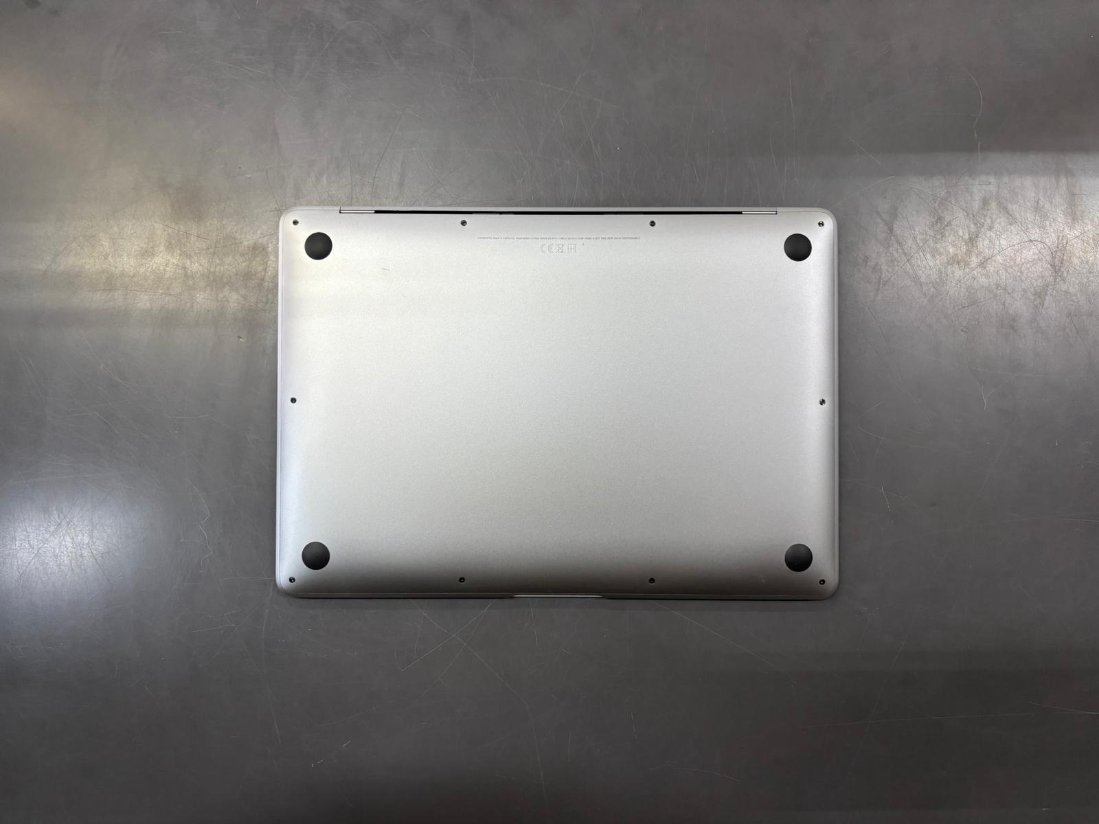 Macbook AIR 13 M1 8Gb 512Gb 10 Cicli - immagine 5