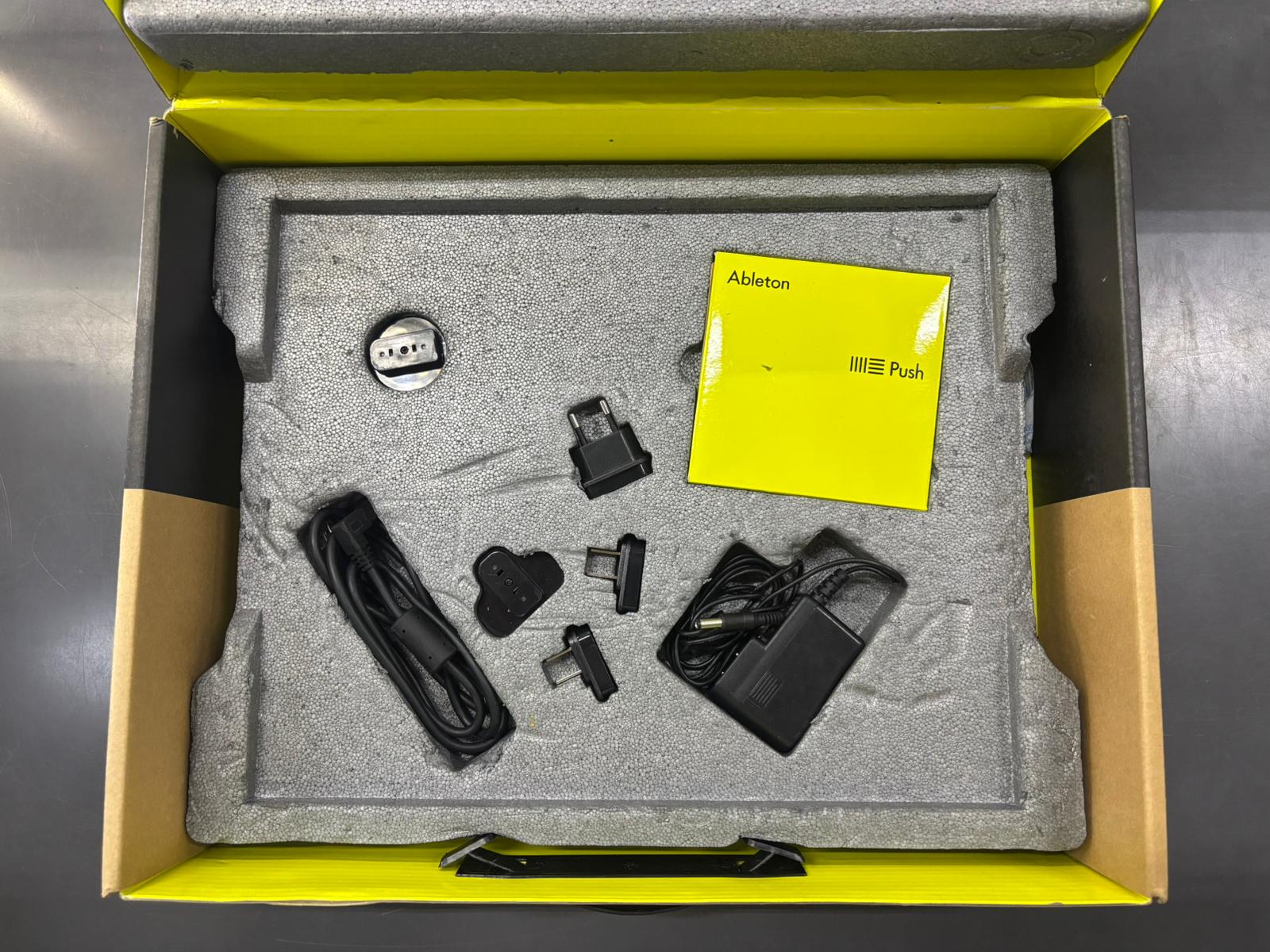 ABLETON Push 2 Controller - immagine 2