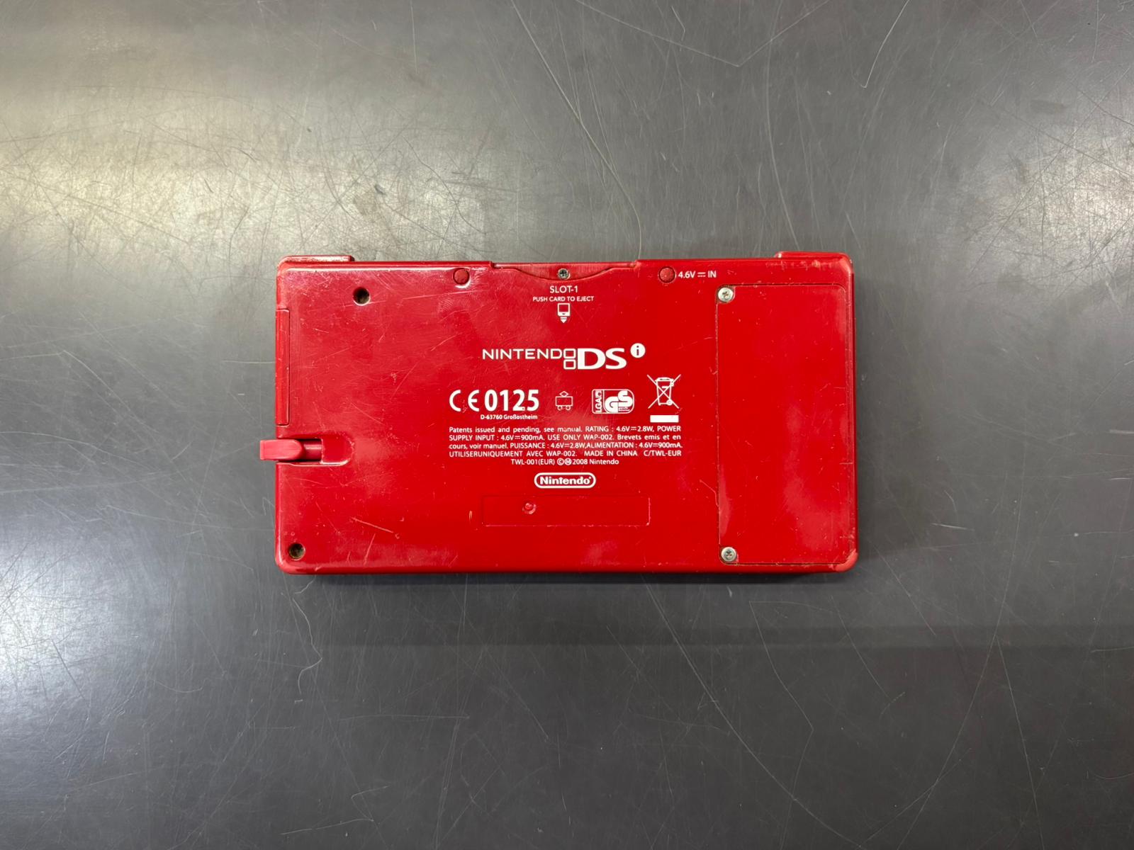 Nintendo DSi Red - immagine 2