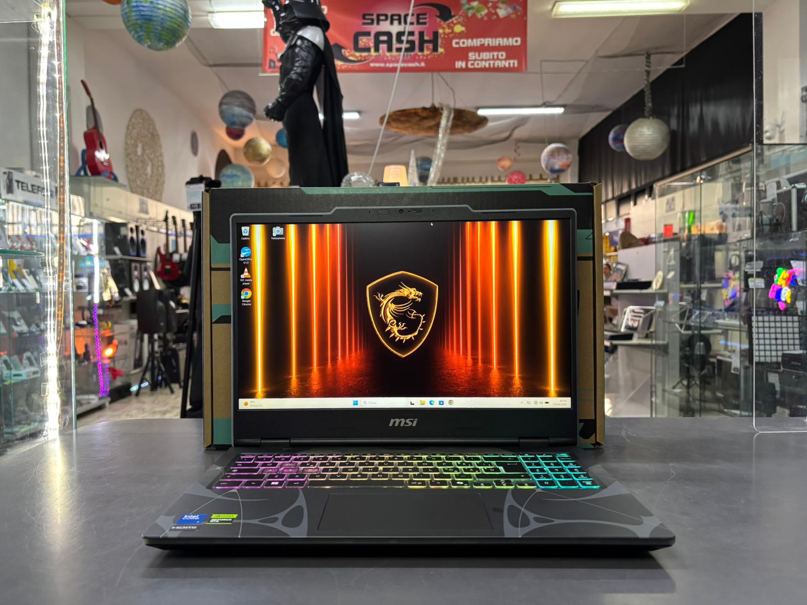 MSI Cyborg 15 Core 7 240H RTX 5050 16/11/25