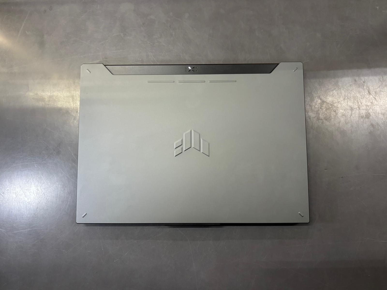 ASUS TUF Gaming A15 Ryzen 7735HS RTX 4060 - immagine 4