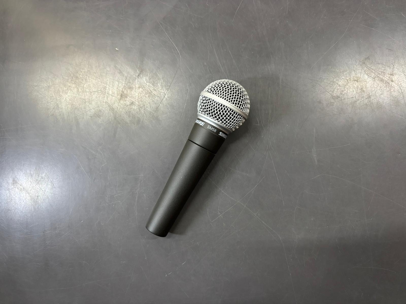 Shure SM58 Microfono Dinamico 03/04/26 - immagine 2