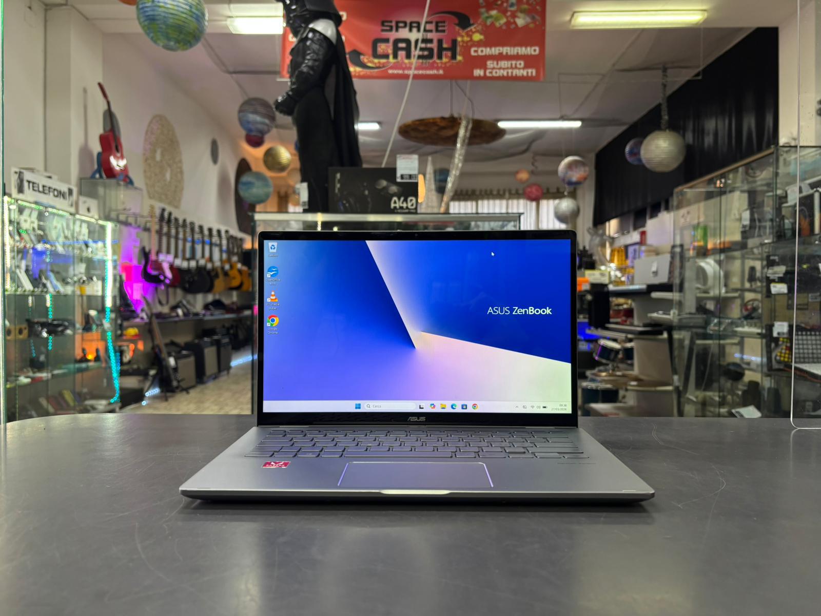 ASUS ZenBook Flip 14 Ryzen 5 Touch Screen