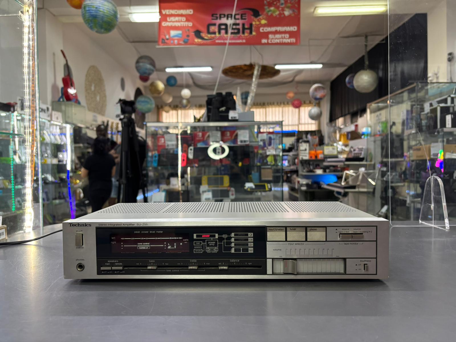 Technics SU-Z55 Amplificatore Japan
