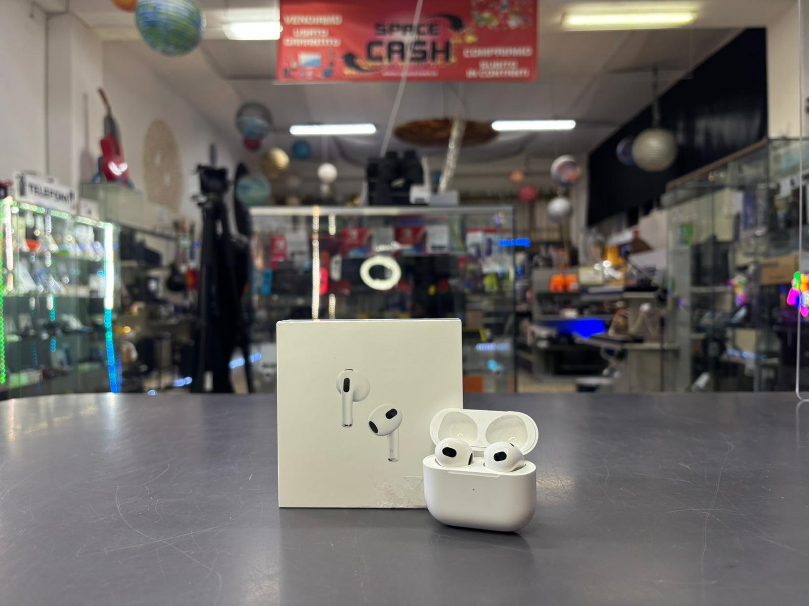 Apple AirPods 3 - immagine 6