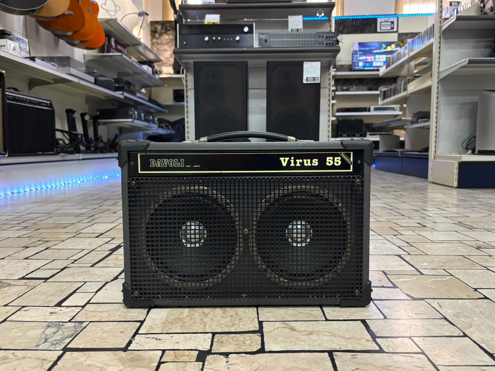 DAVOLI Virus 55 Amplificatore Vintage