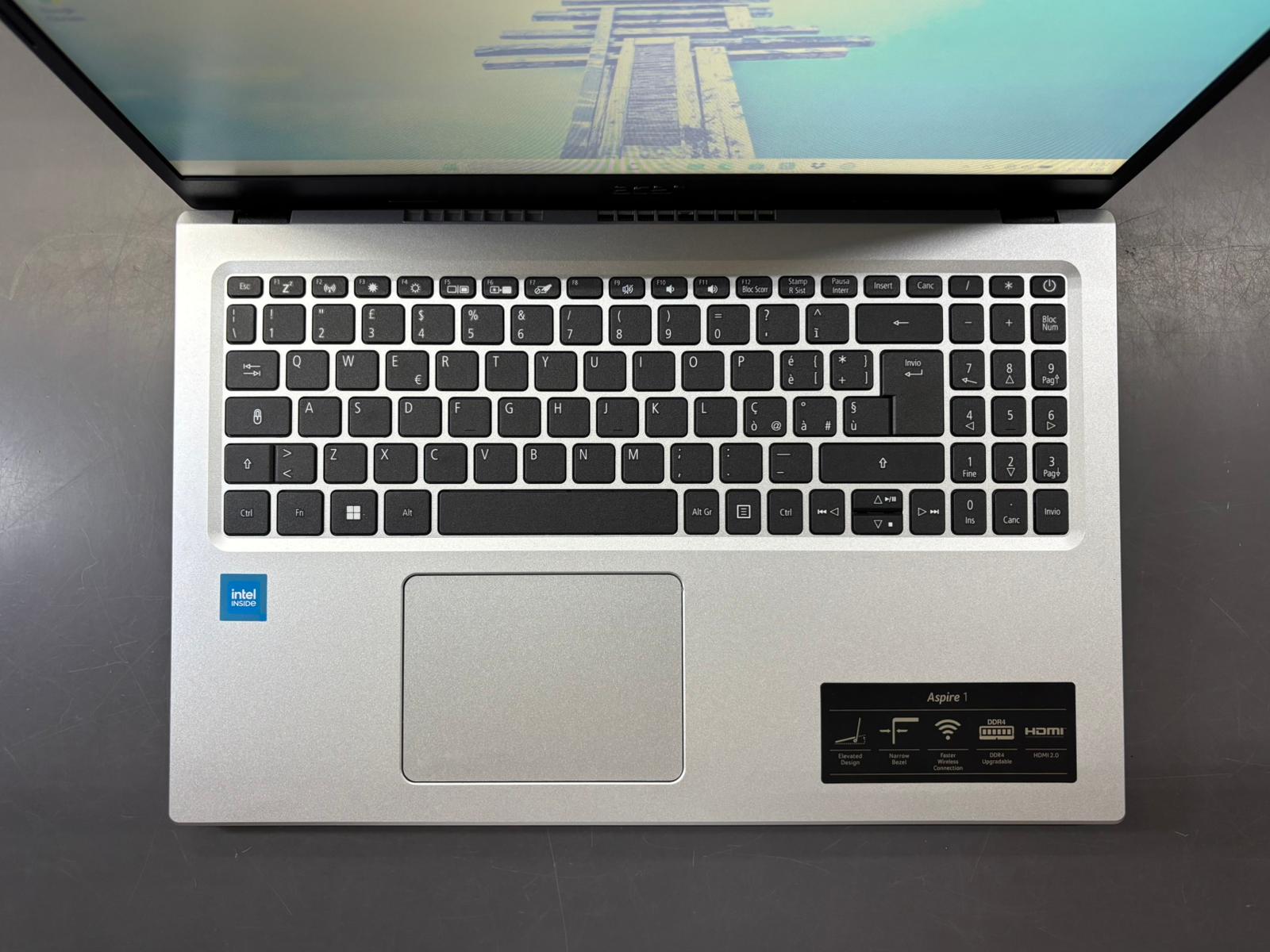 Acer Aspire 1 Celeron 4Gb 128Gb 3/2/27 - immagine 3