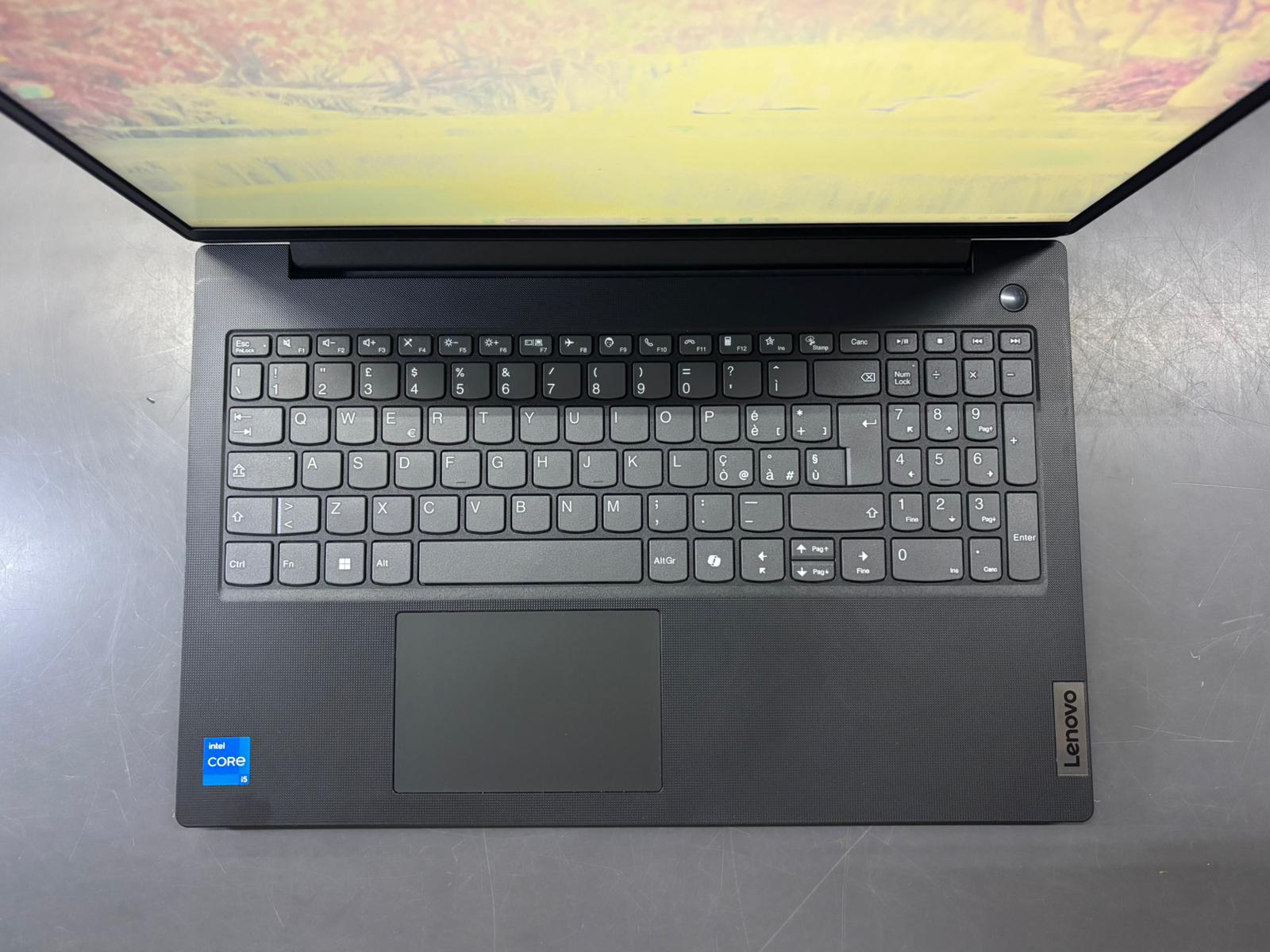 Lenovo V15 G5 IRL Core i5 16Gb 256Gb - immagine 4