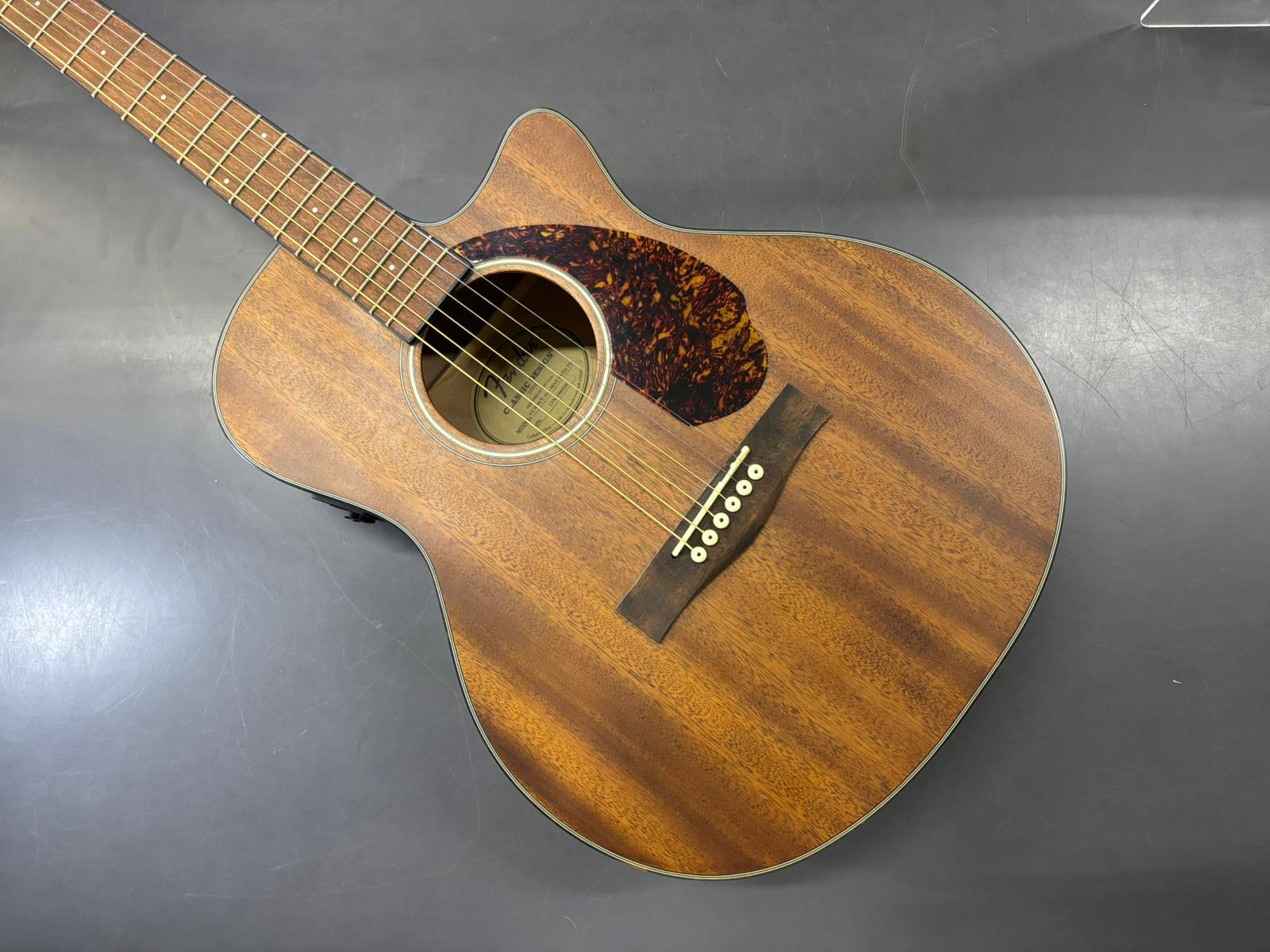 FENDER CC-60SCE All-Mahogany Satin FSR
