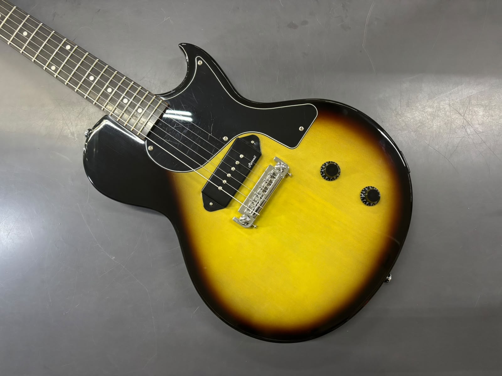 Harley Benton SC-Junior Vintage Sunburst