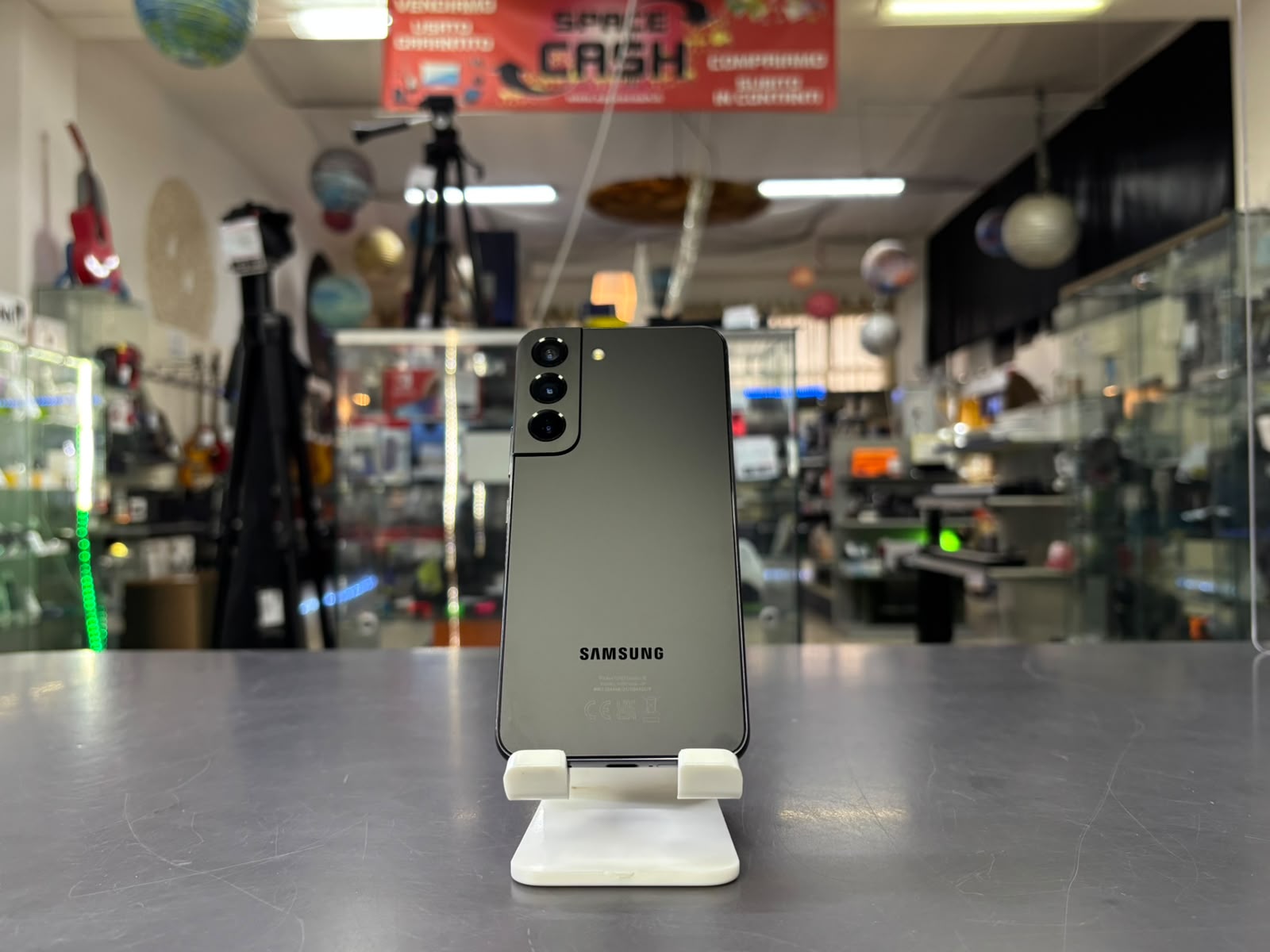 Samsung Galaxy S22 5G 256Gb - immagine 2