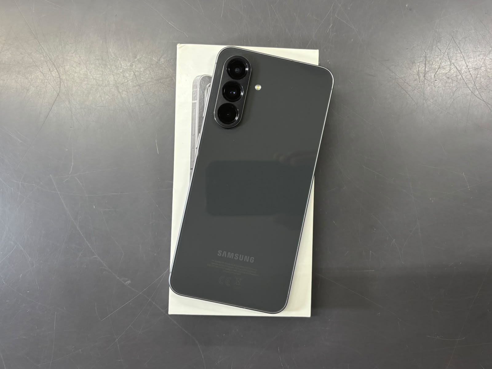 SAMSUNG Galaxy A56 5G 8+256GB Nero - immagine 3