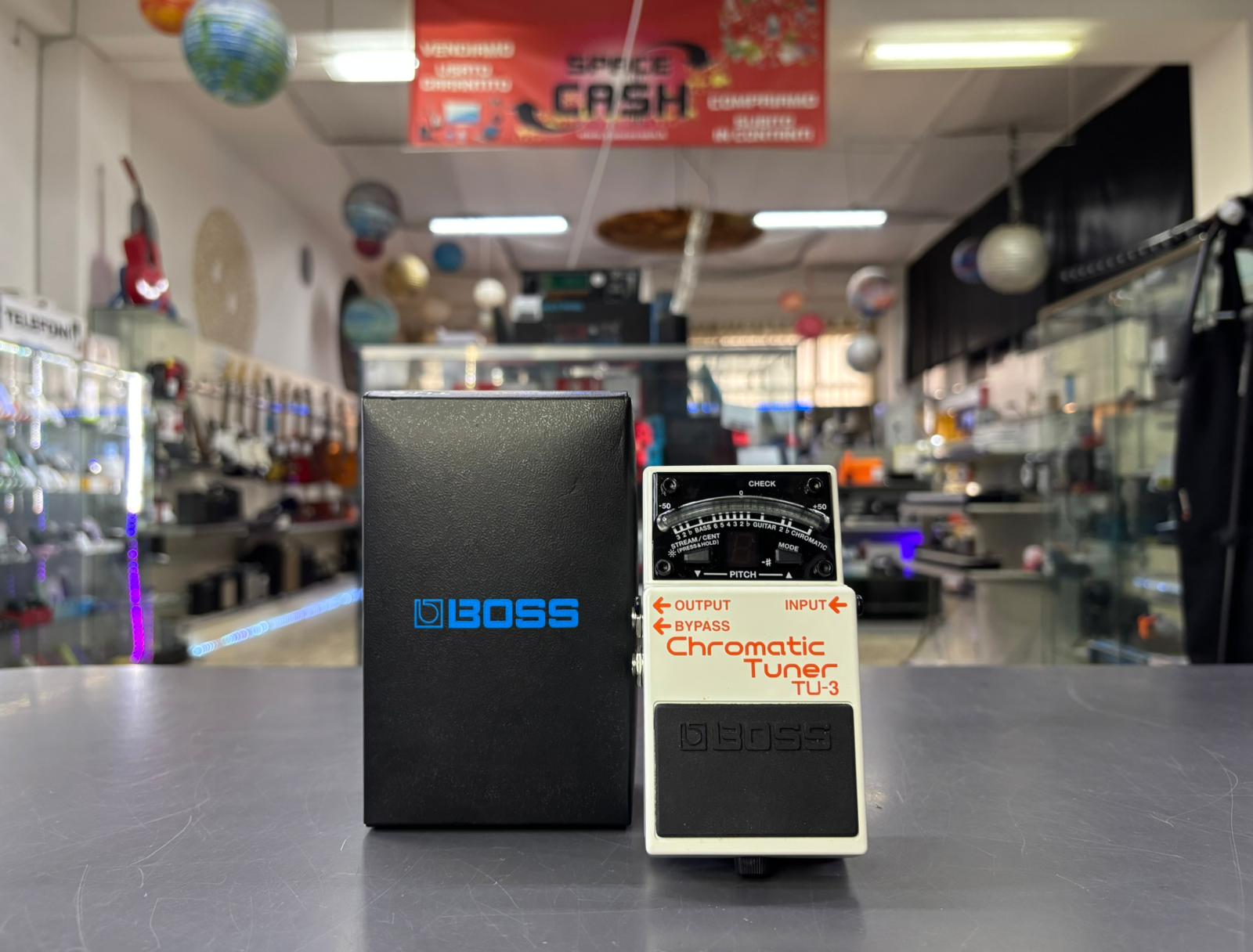 BOSS TU-3 Chromatic Tuner - immagine 5