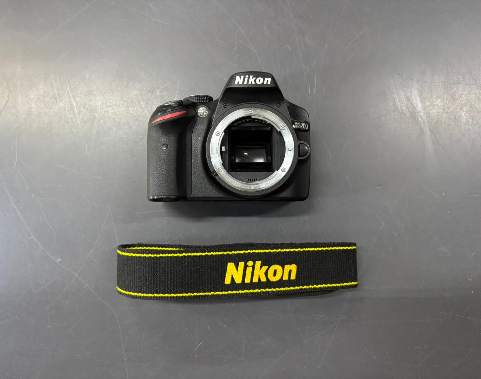 Nikon D3200 + 18/55 VR II - immagine 4