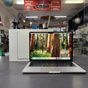 MacBook AIR 13" M2 2022 16Gb 256Gb