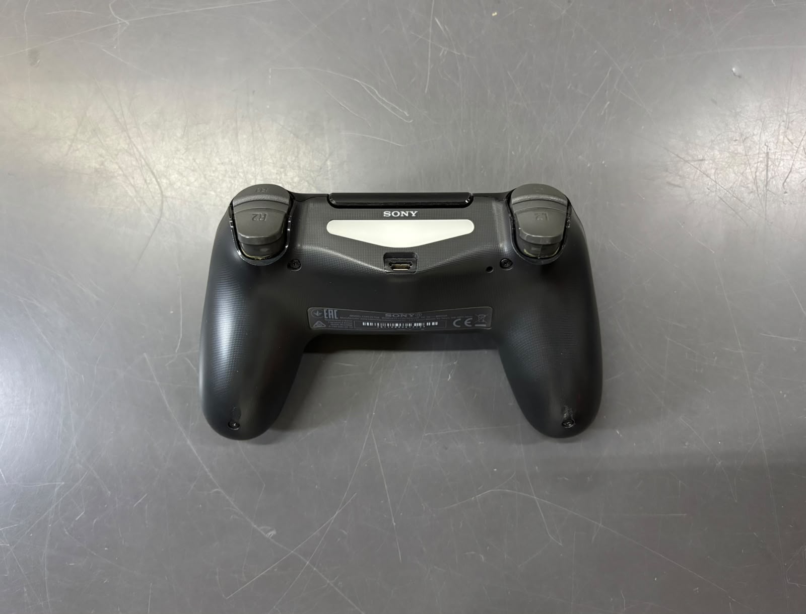 Playstation 4 PRO 1Tb Boxata - immagine 5
